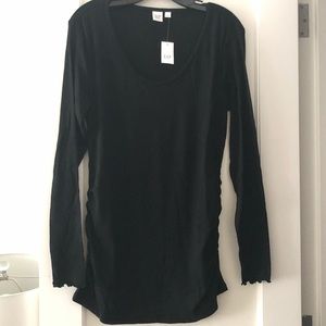 NWT - Gap Maternity Ribbed Long Sleeve Scoopneck